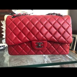 Meet your Posher, Michele